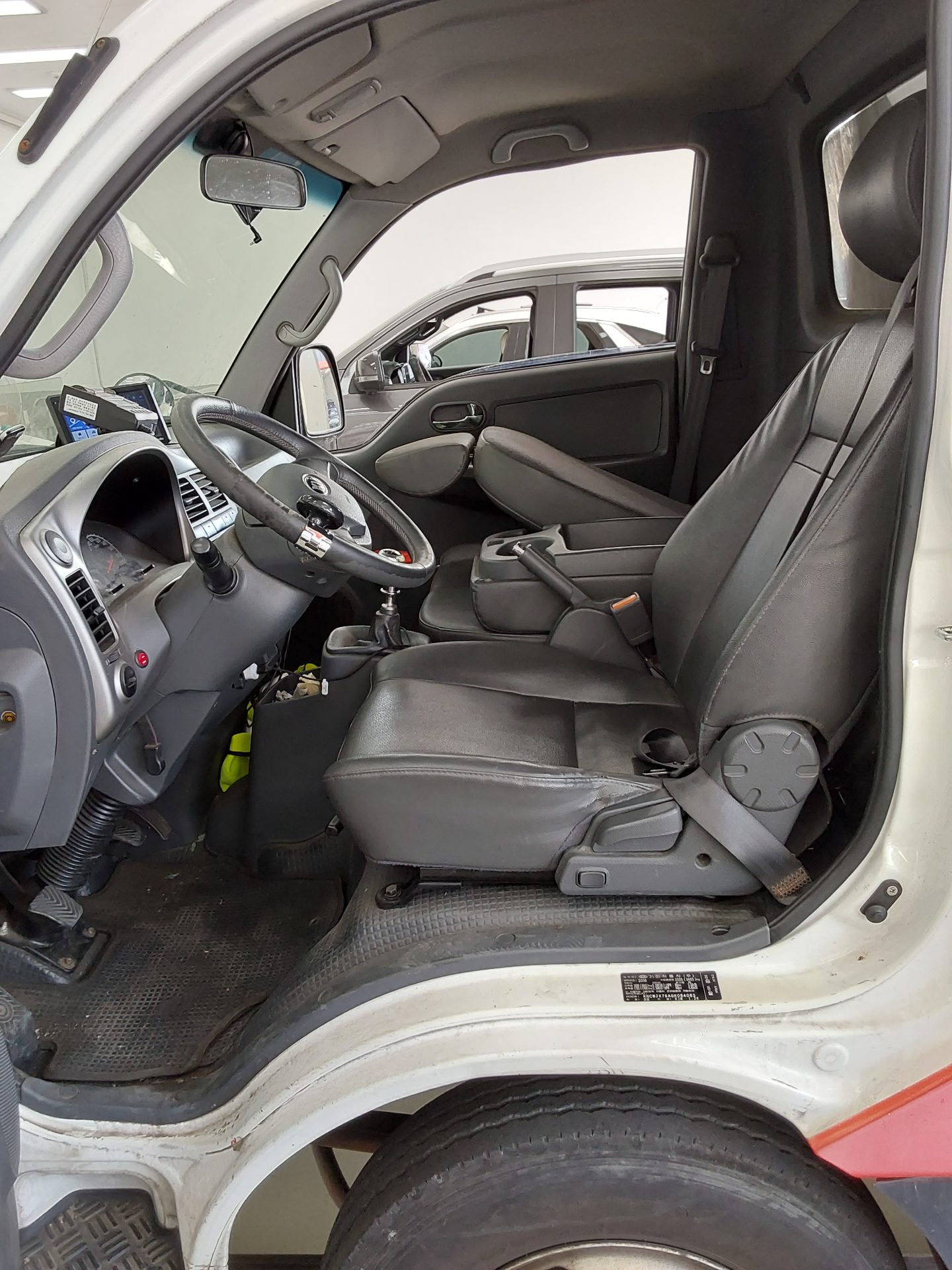 2016 - kia bongo