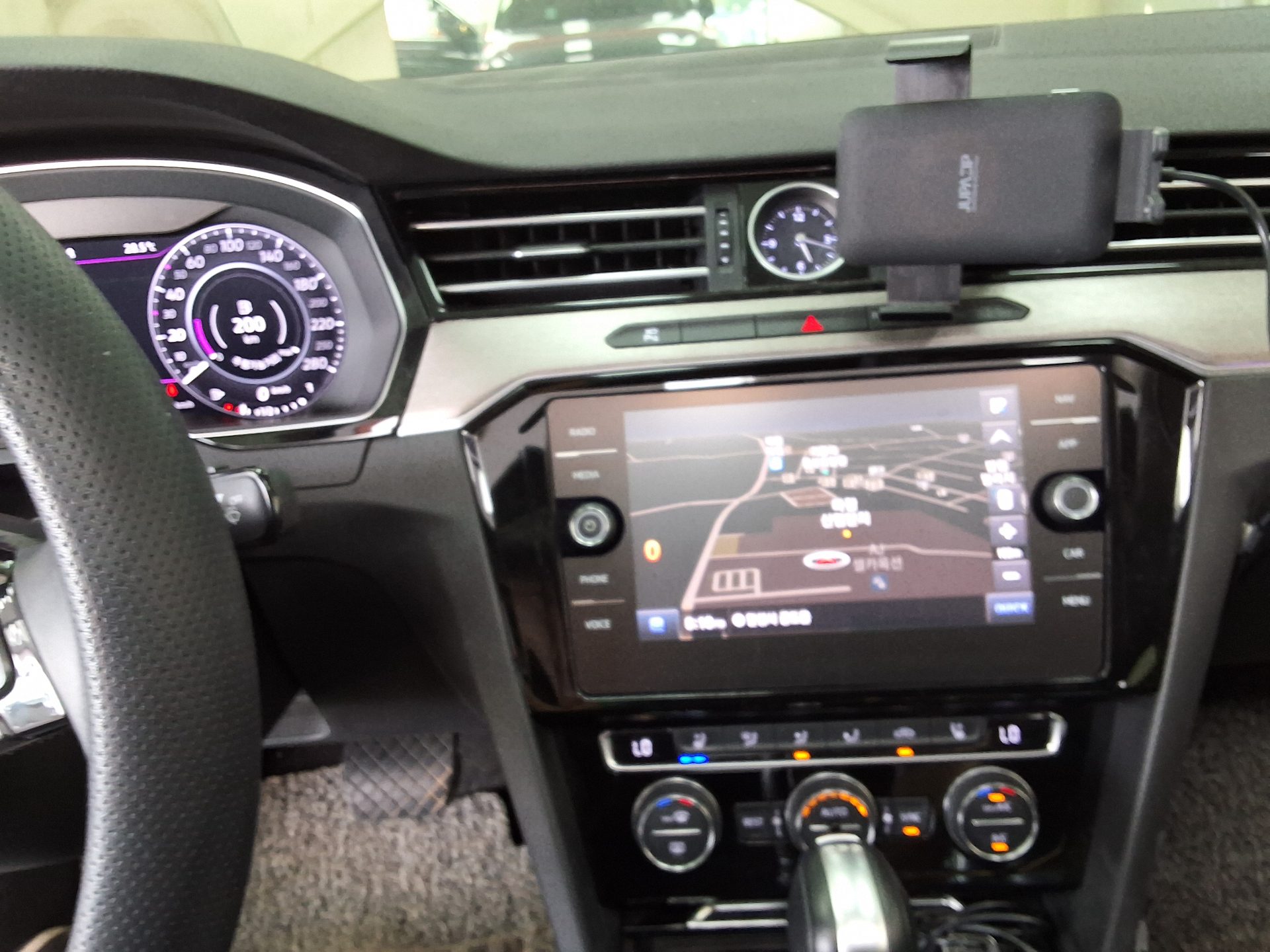 2018 - volkswagen passat