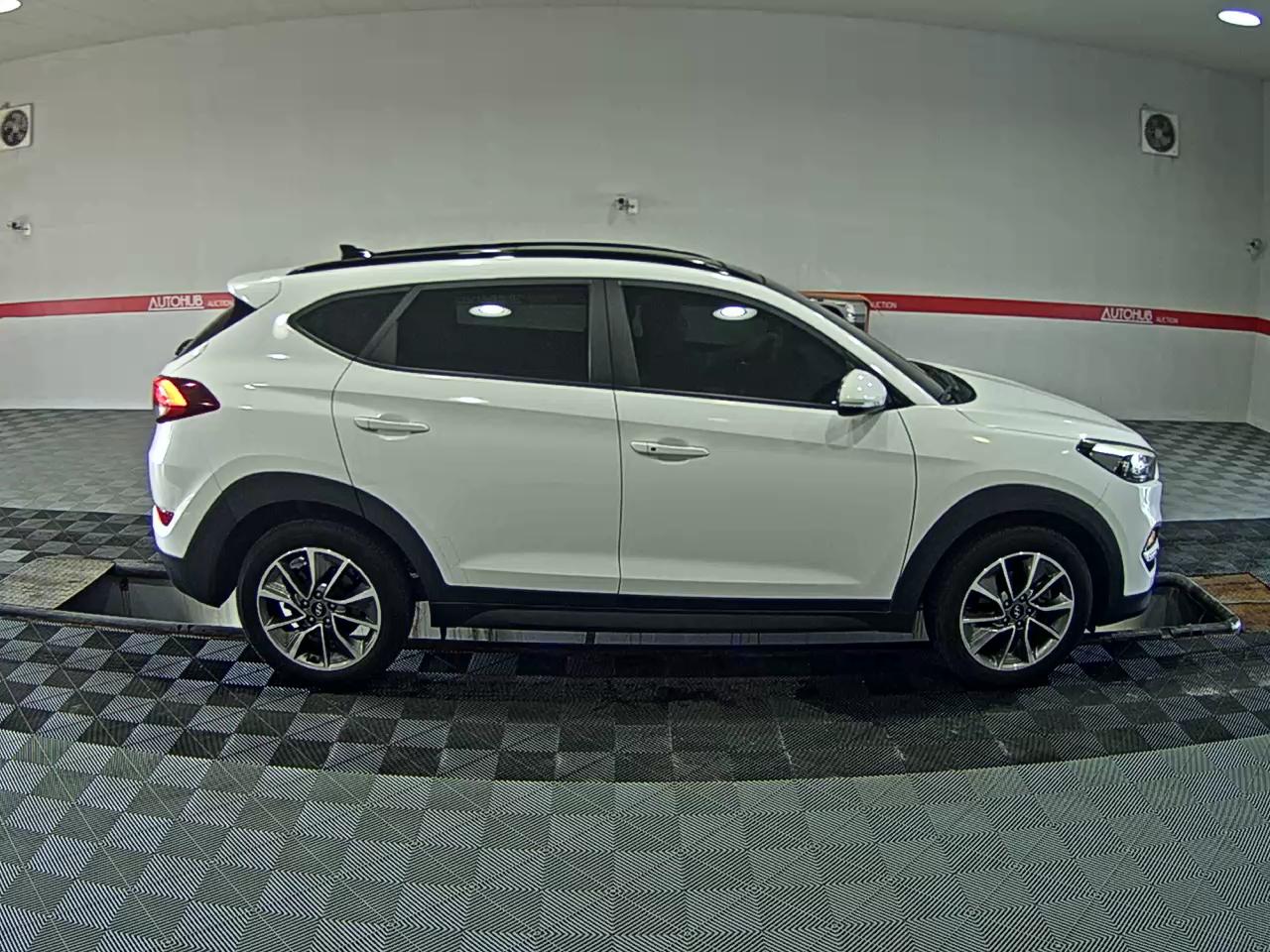 2018 - hyundai tucson