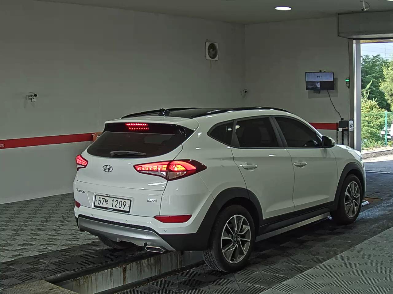 2018 - hyundai tucson