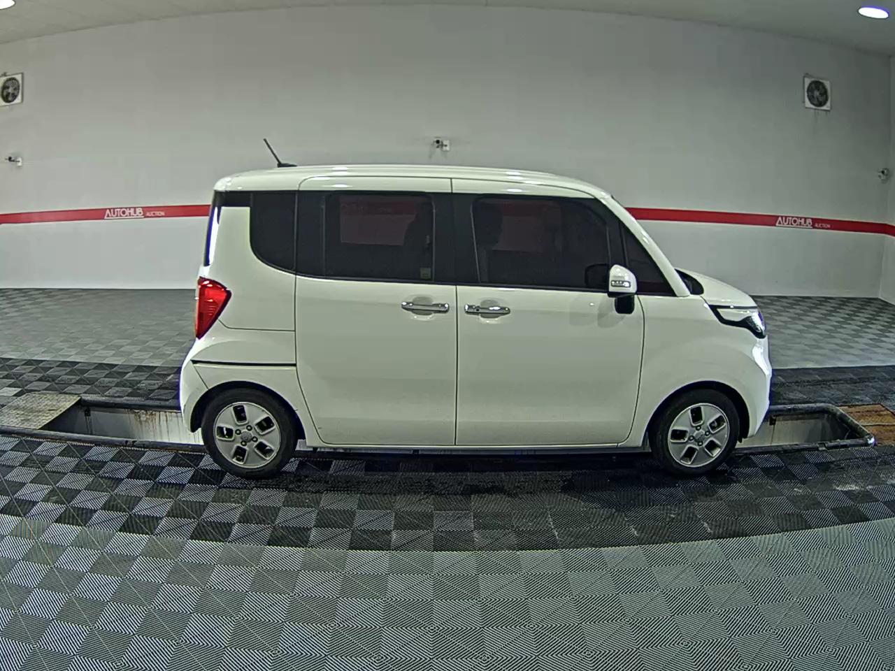 2016 - kia ray