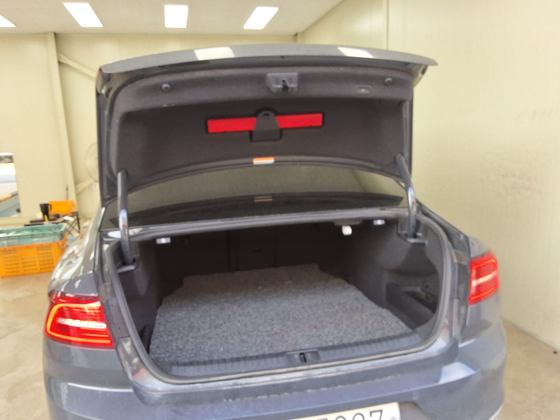 2018 - volkswagen passat