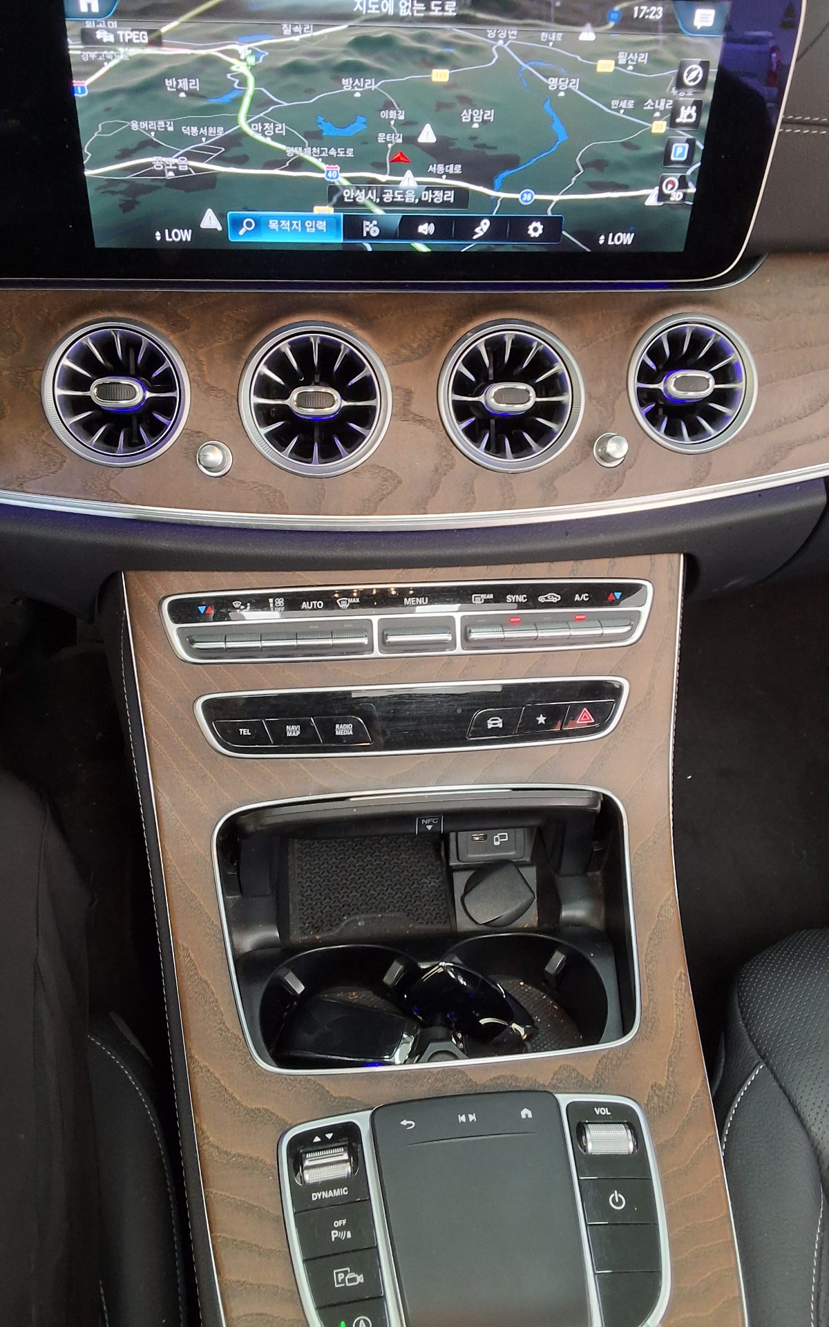 2022 - mercedes-benz e250