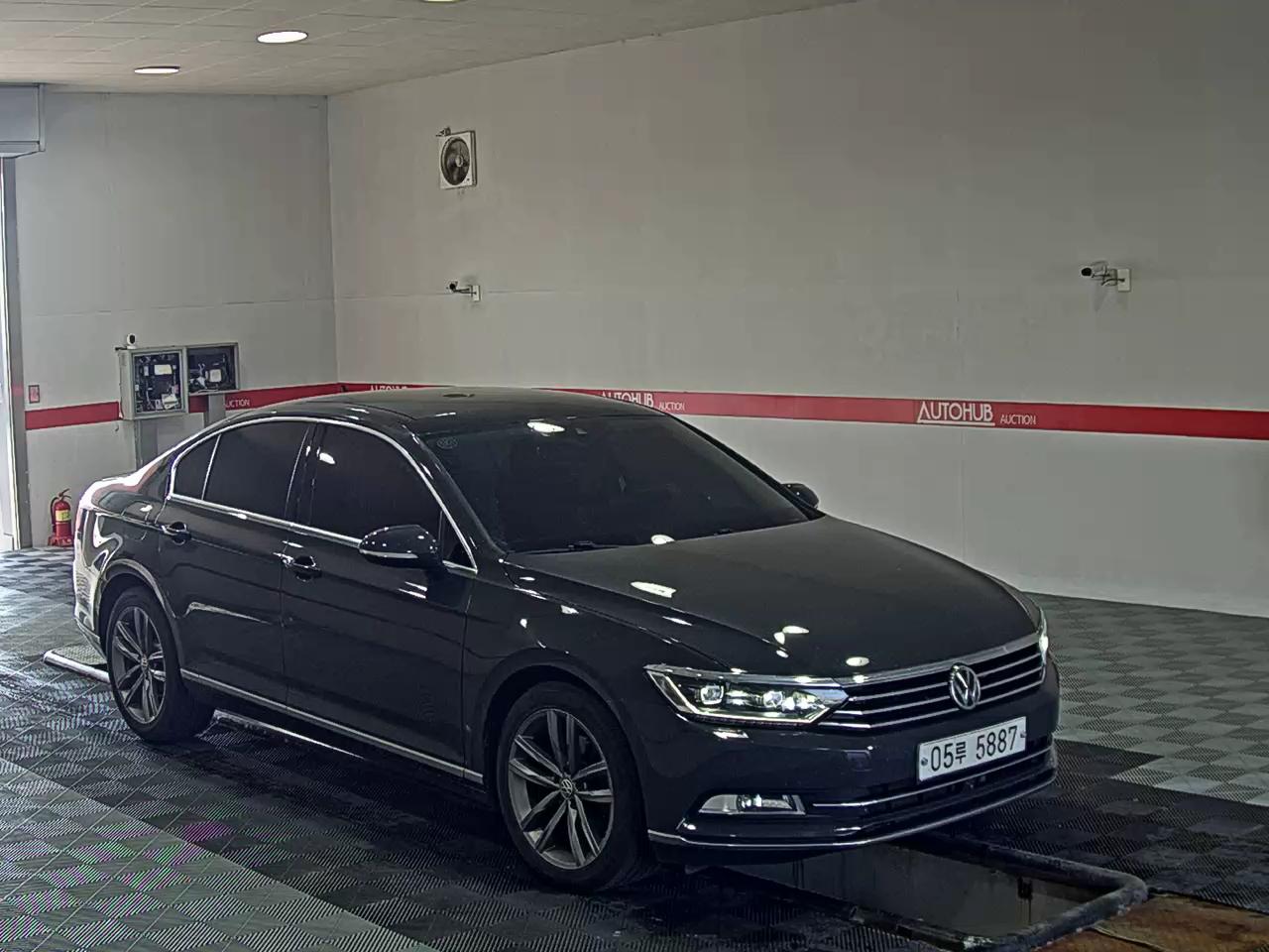 2018 - volkswagen passat