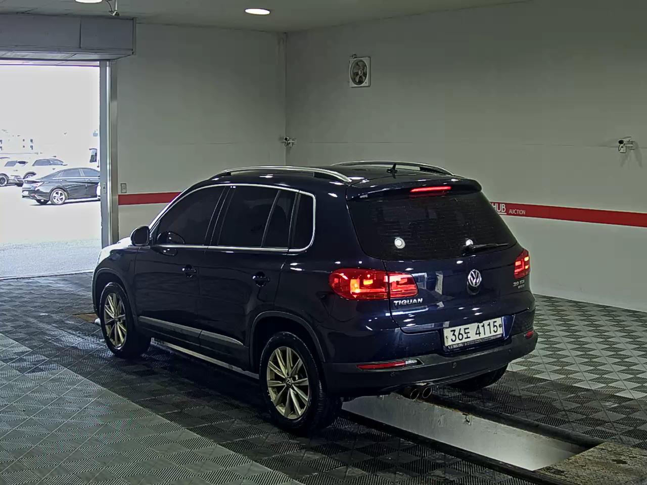 2015 - volkswagen tiguan