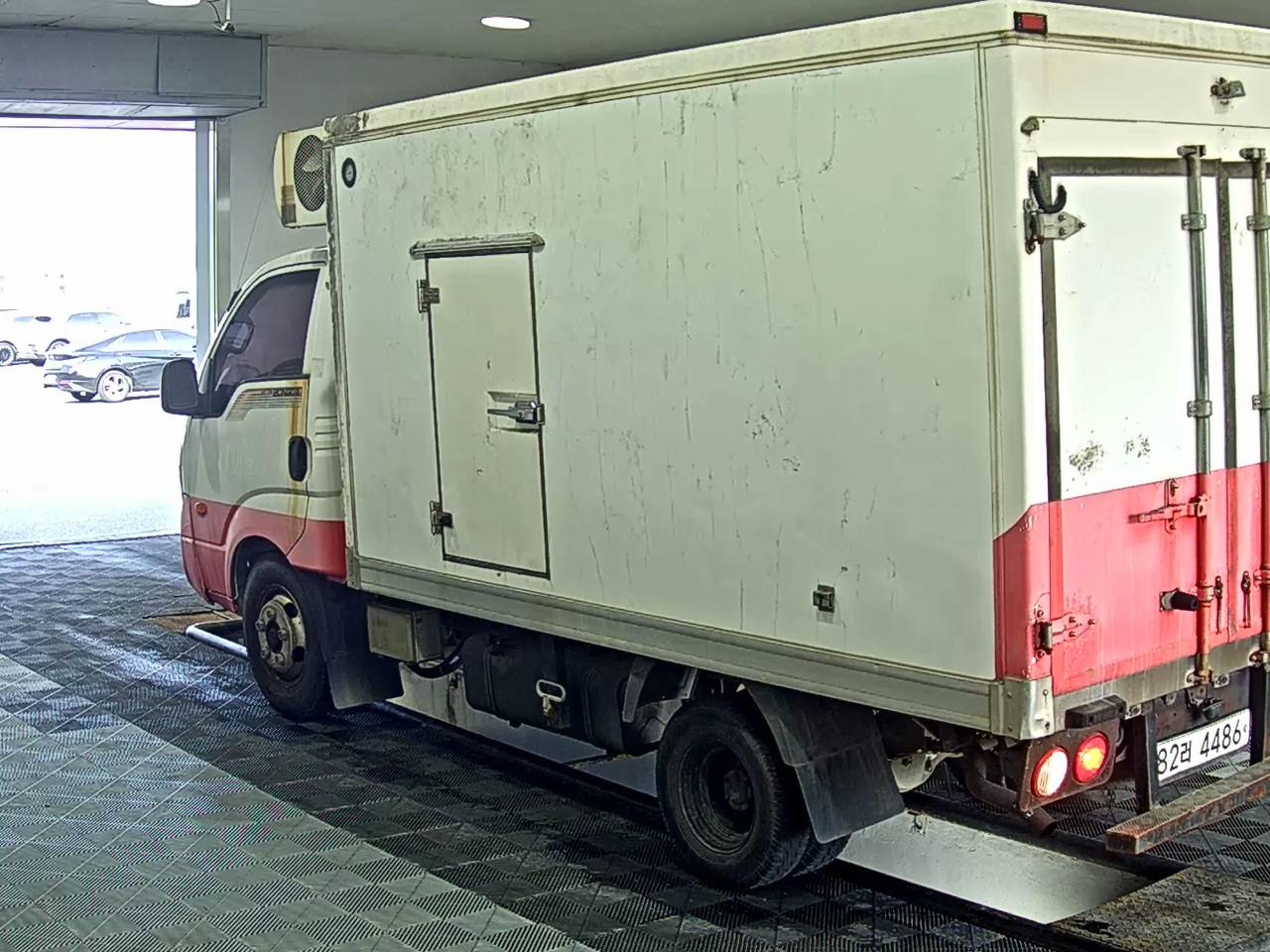 2015 - kia bongo