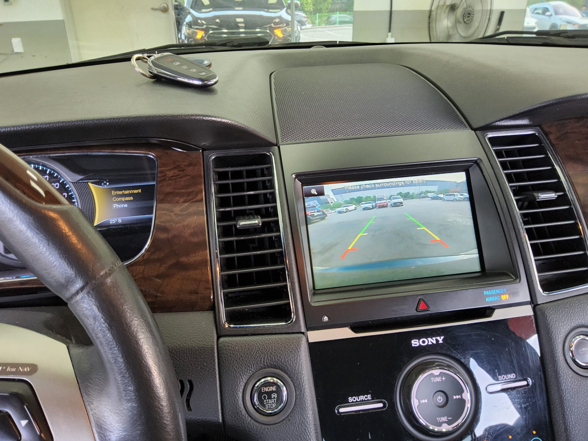 2015 - ford taurus