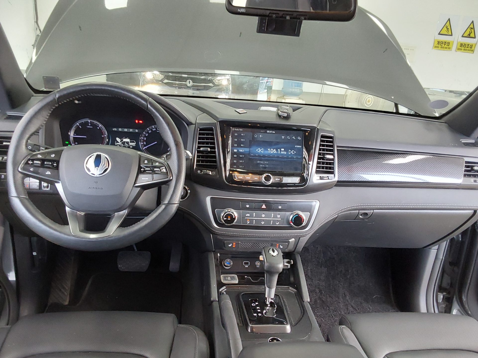 2021 - ssangyong rexton