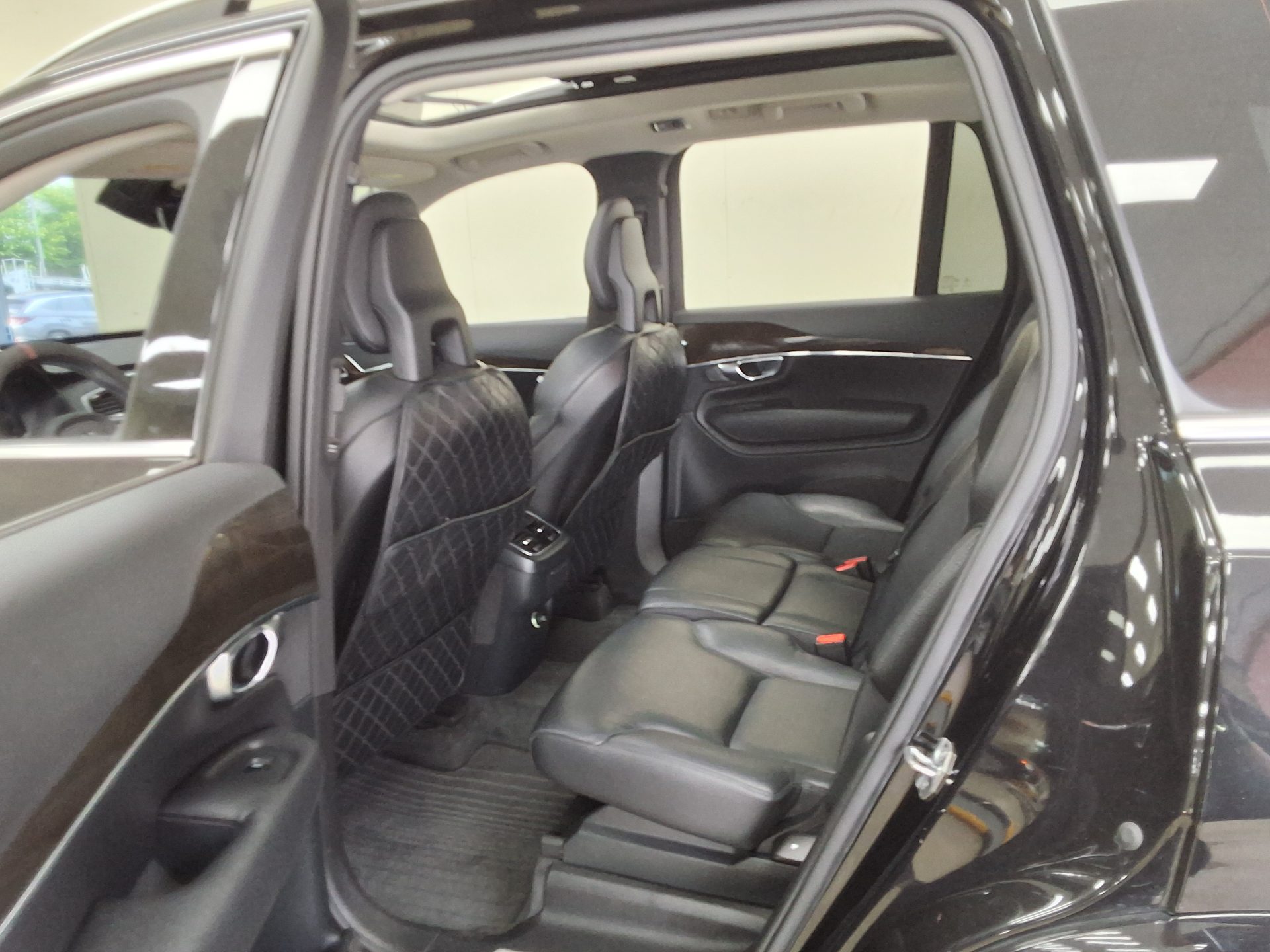 2017 - volvo xc90
