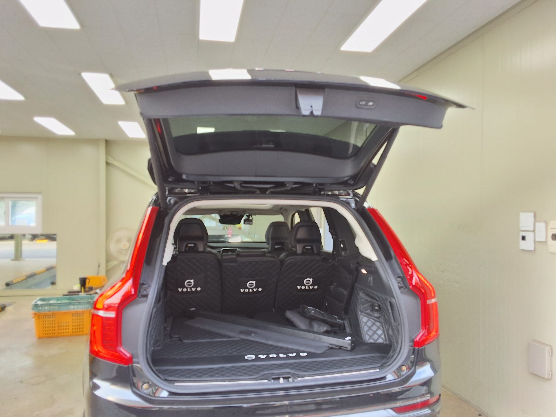 2017 - volvo xc90