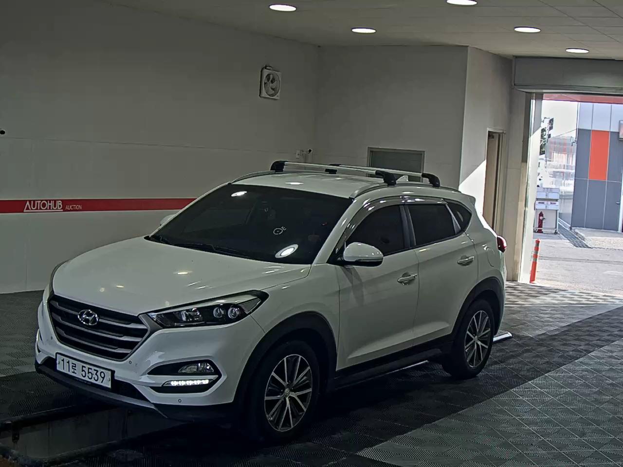 2016 - hyundai tucson