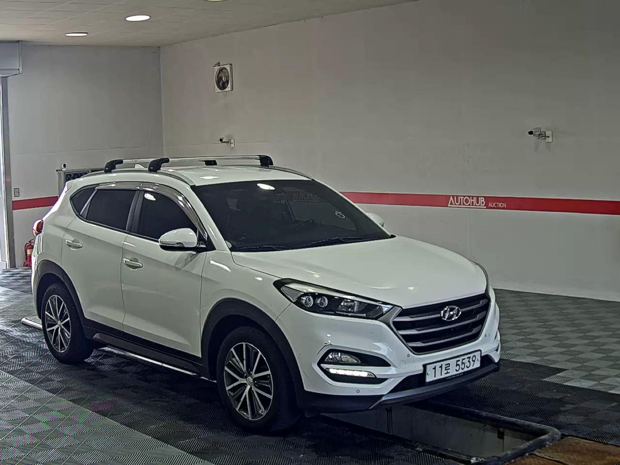 2016 - hyundai tucson