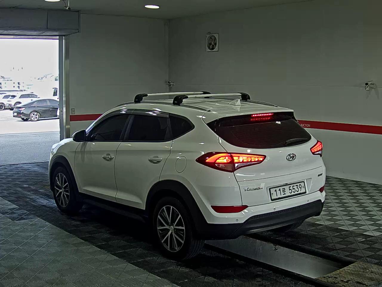 2016 - hyundai tucson