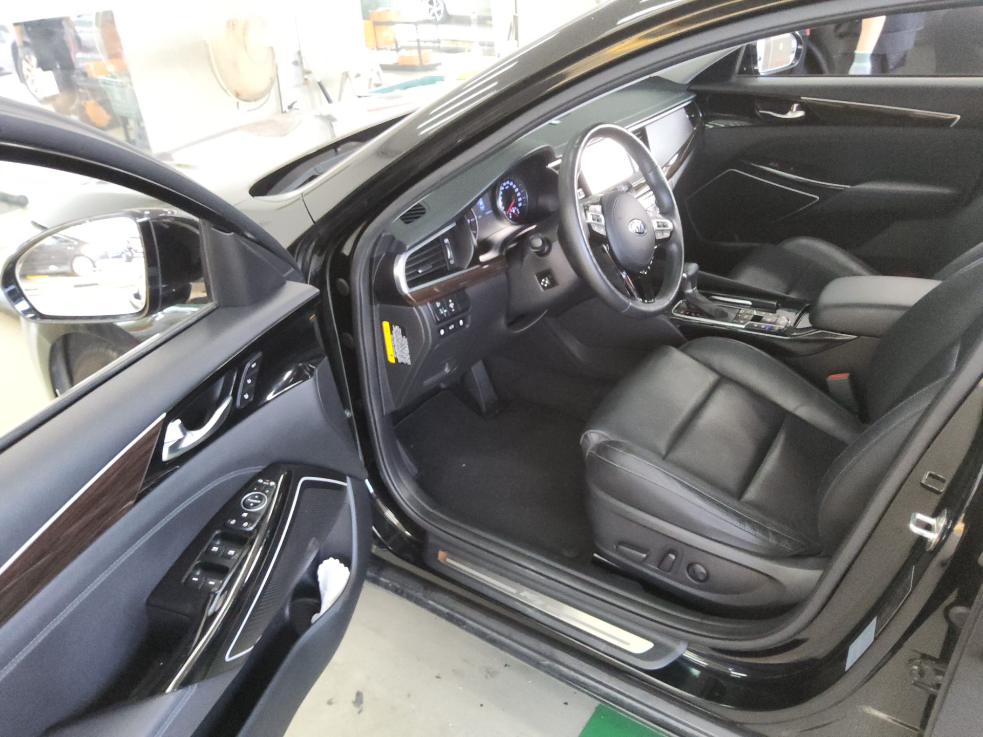 2019 - kia k7