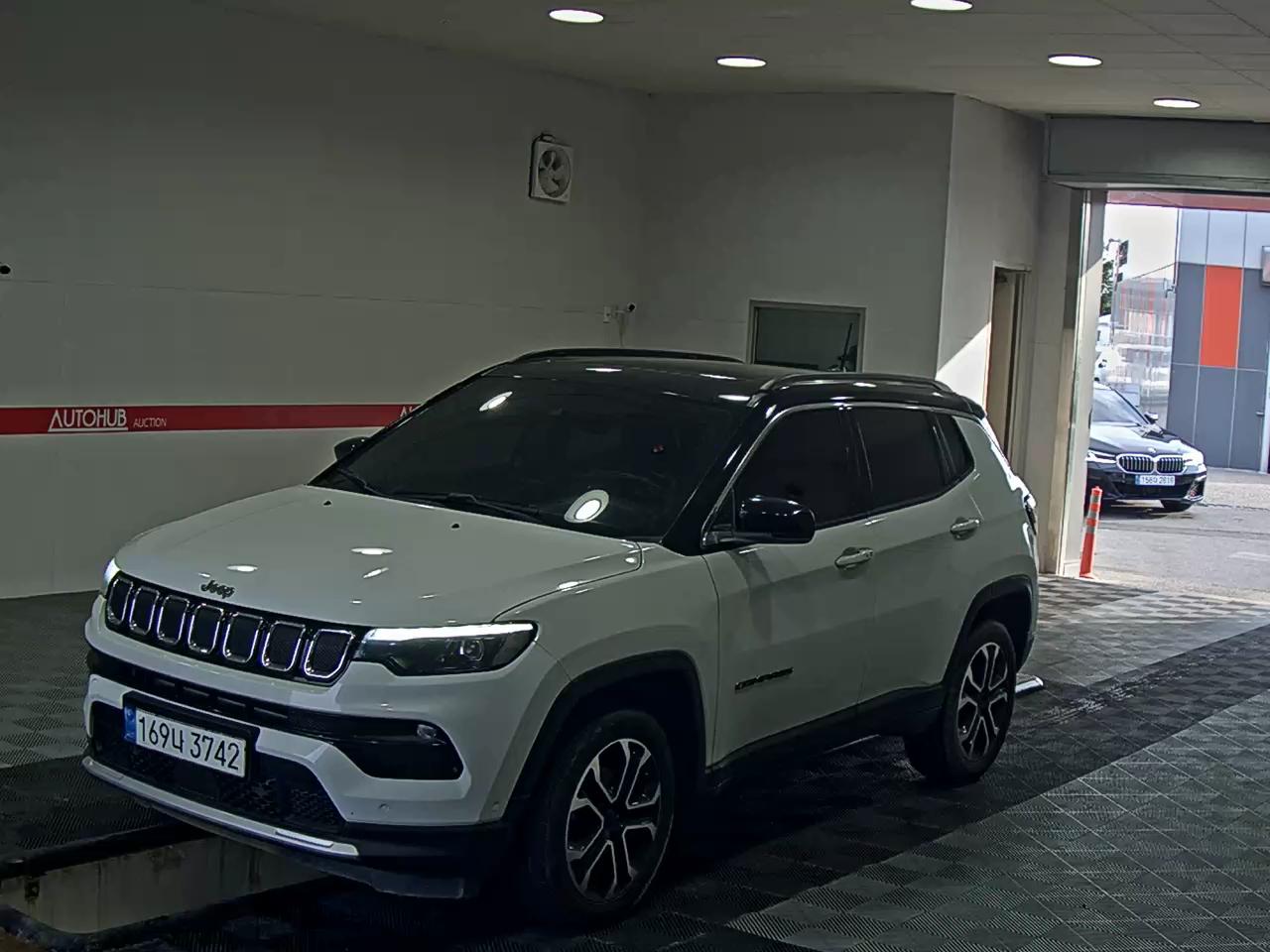 JEEP COMPASS (MP) LIMITED