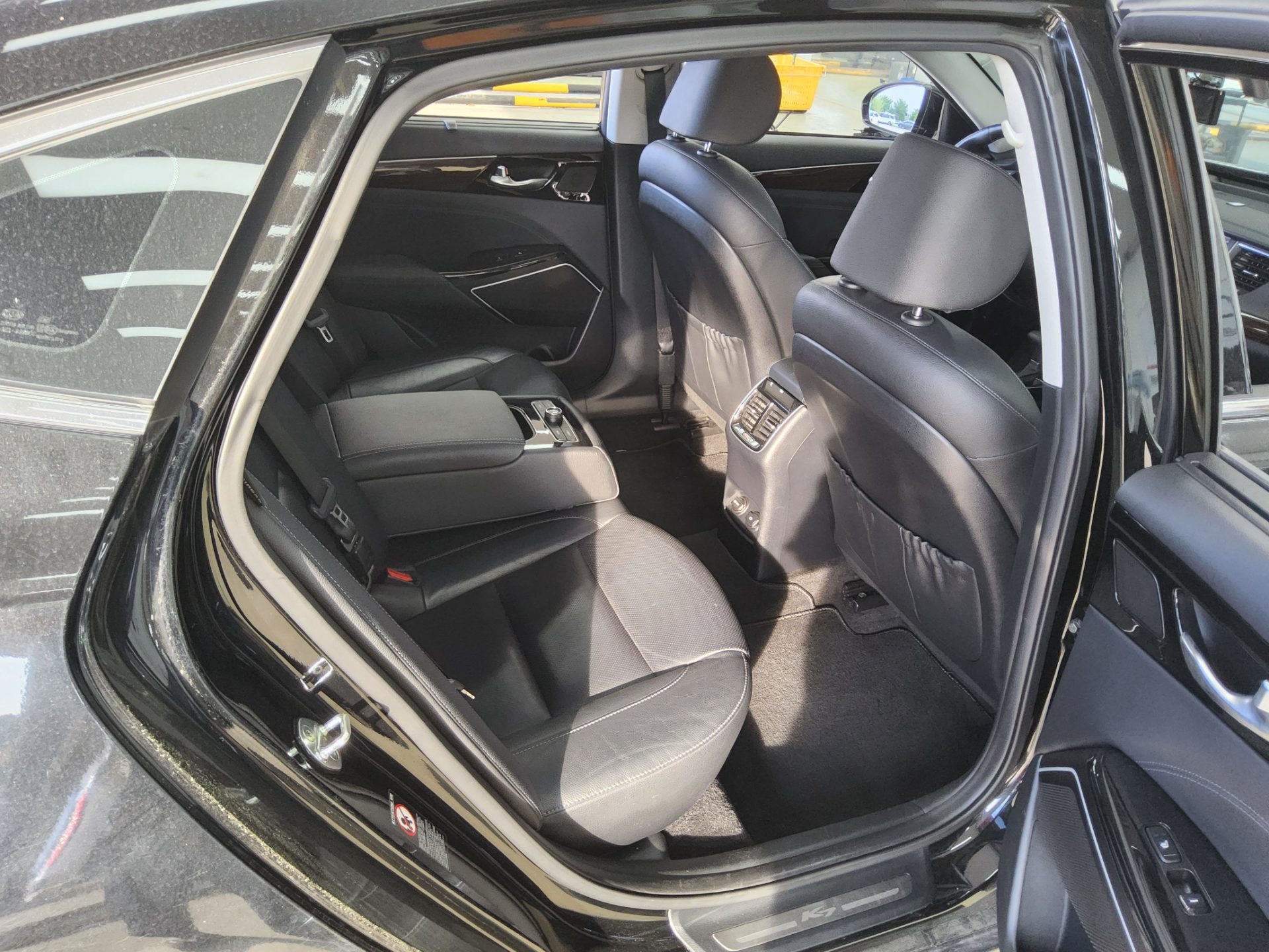 2019 - kia k7