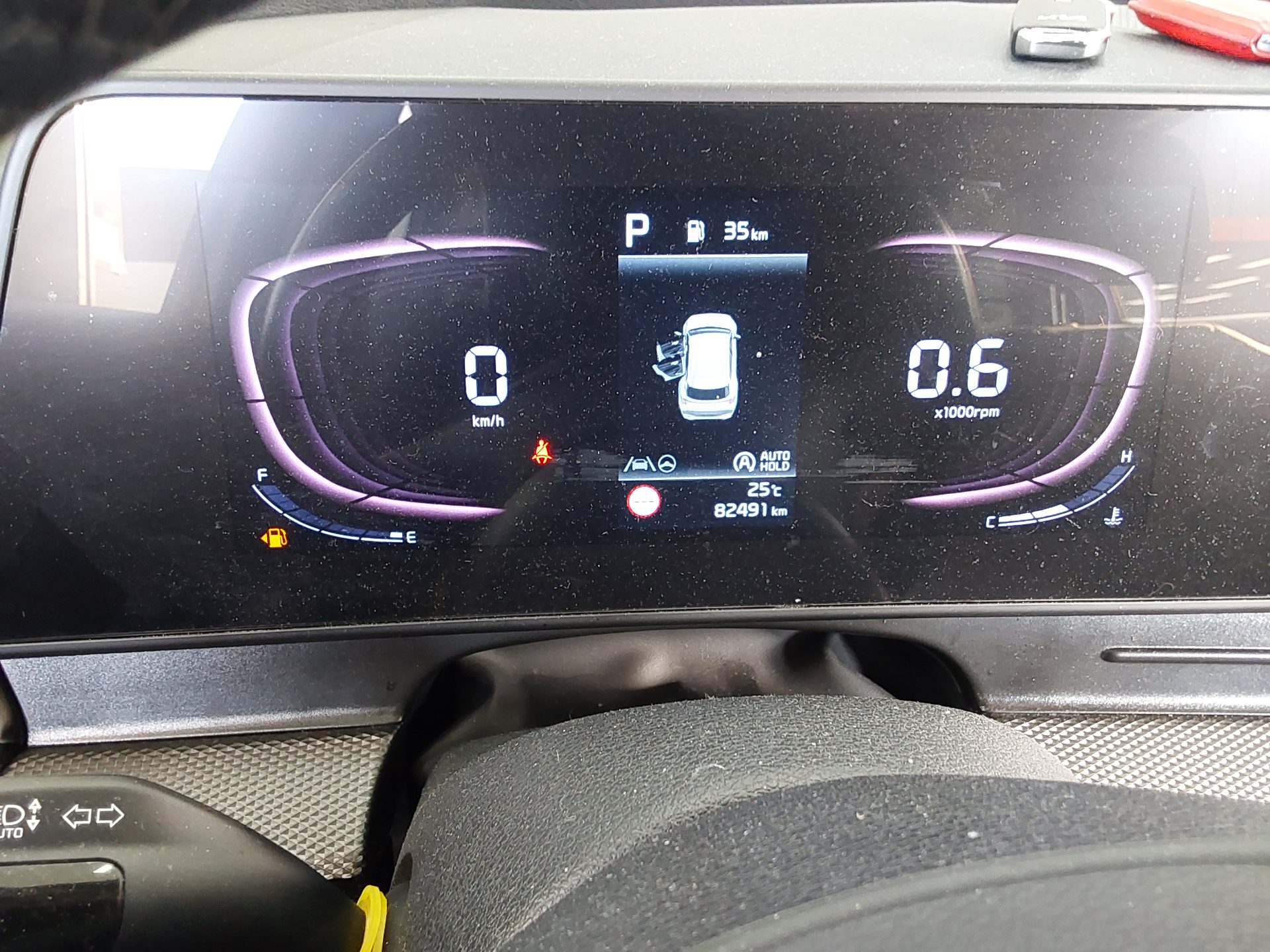 2022 - kia sportage