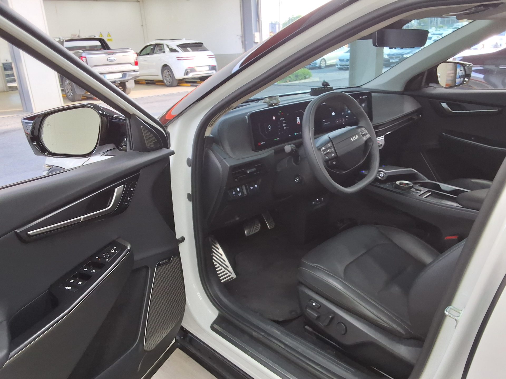 2025 - kia ev6