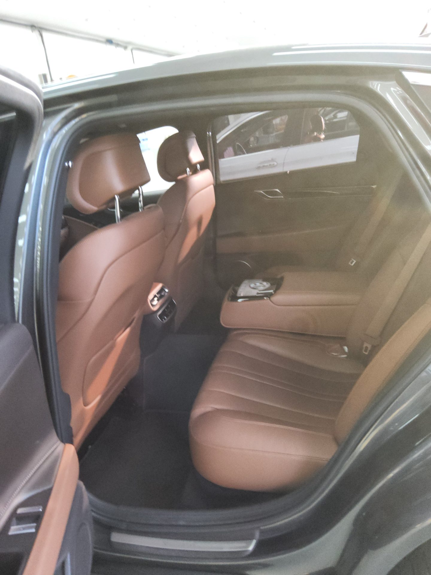 2021 - genesis g80