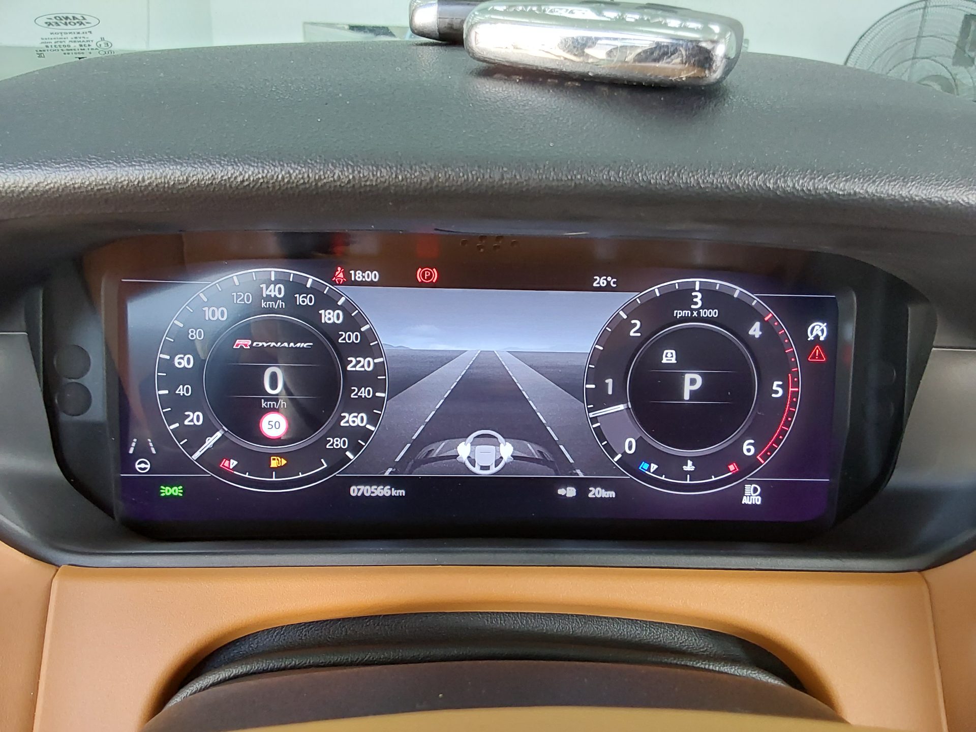 2020 - land rover range rover