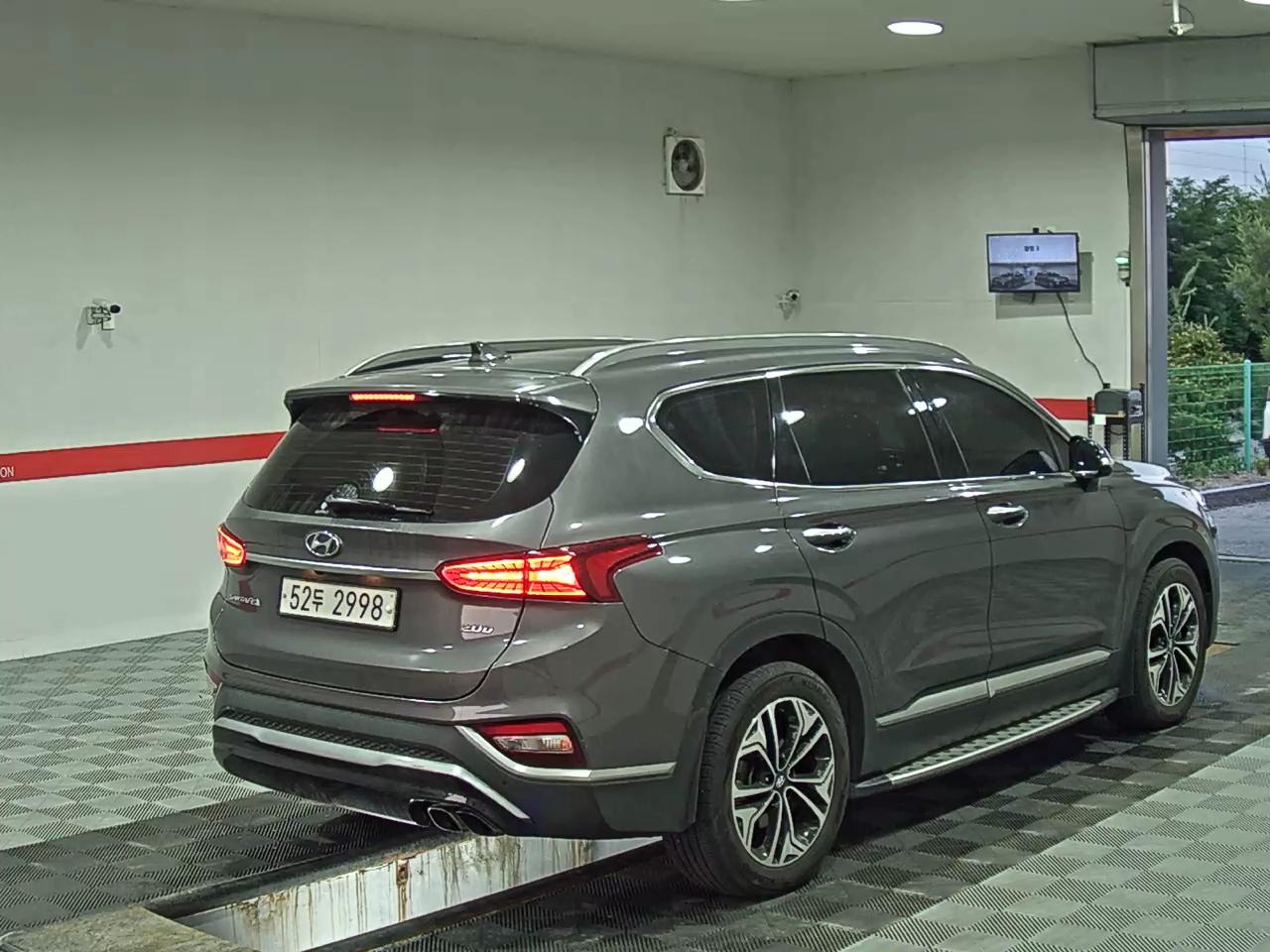 2019 - hyundai santa fe