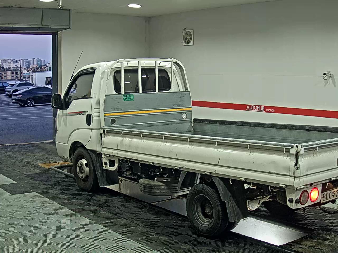 2023 - kia bongo