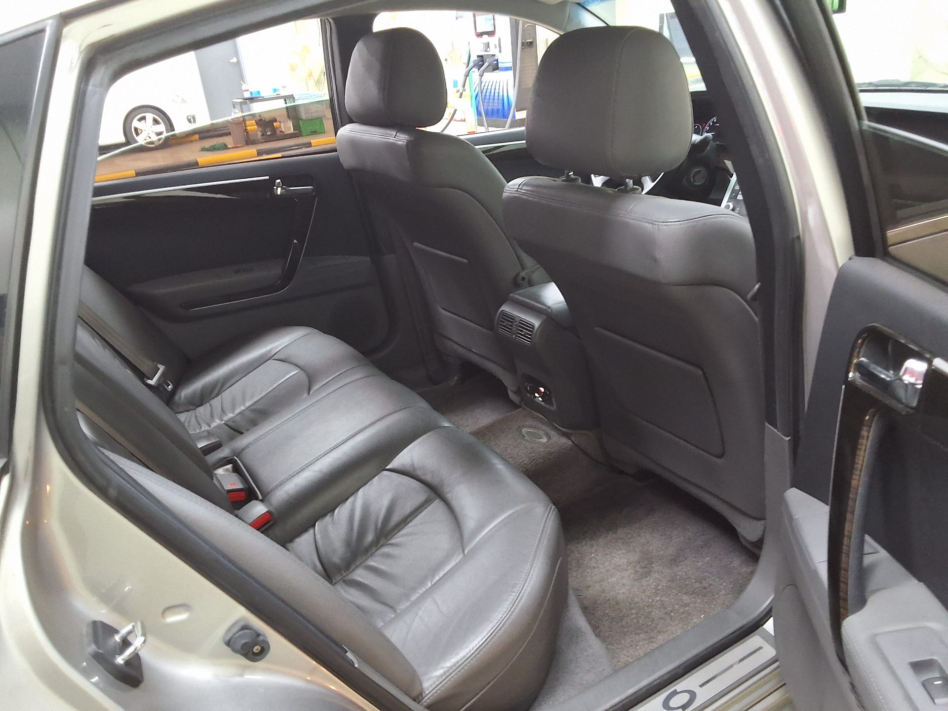 2009 - renault sm7