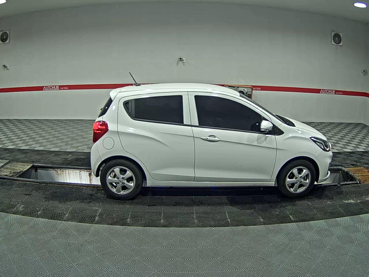 2021 - chevrolet spark