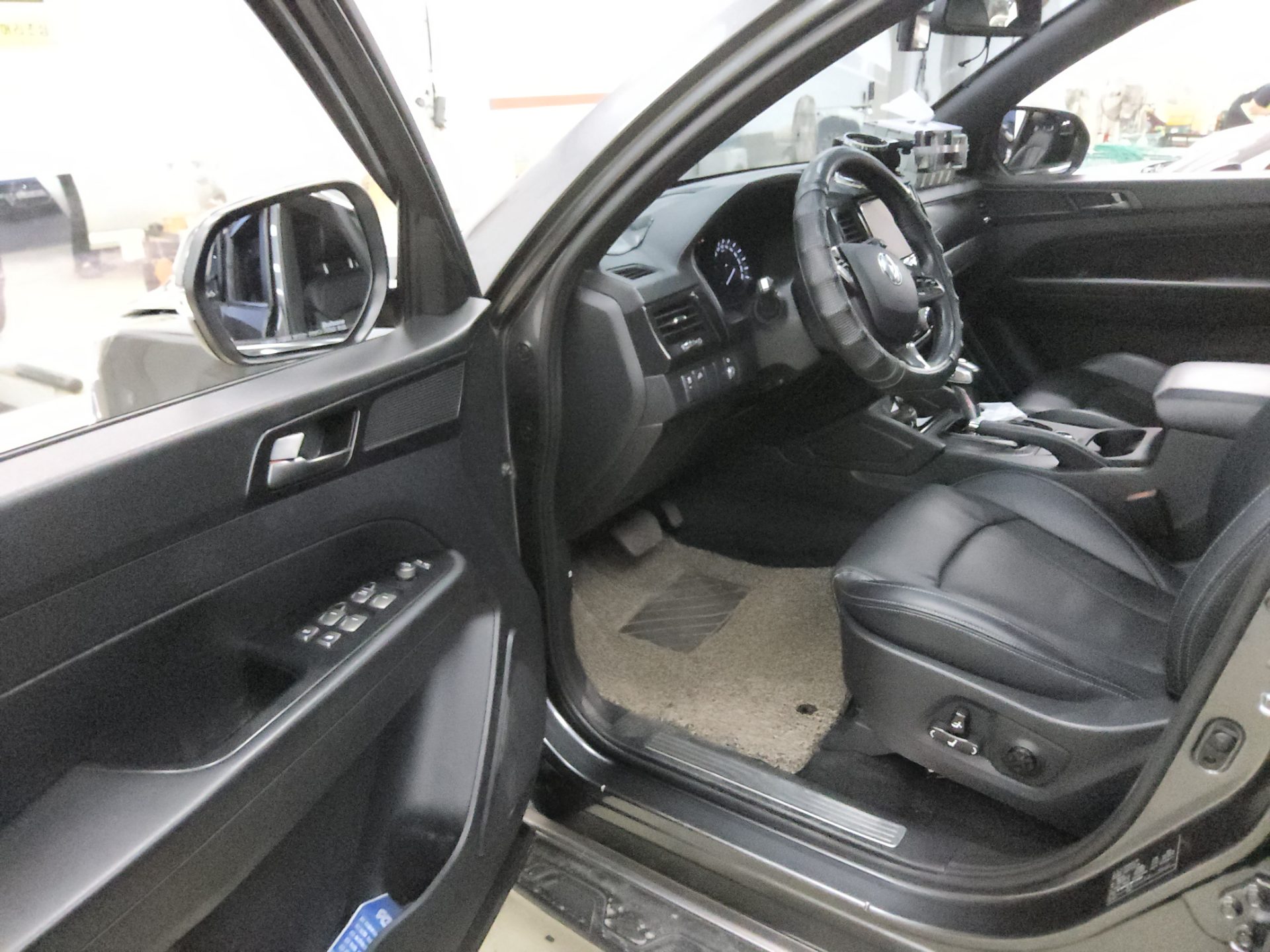 2021 - ssangyong rexton