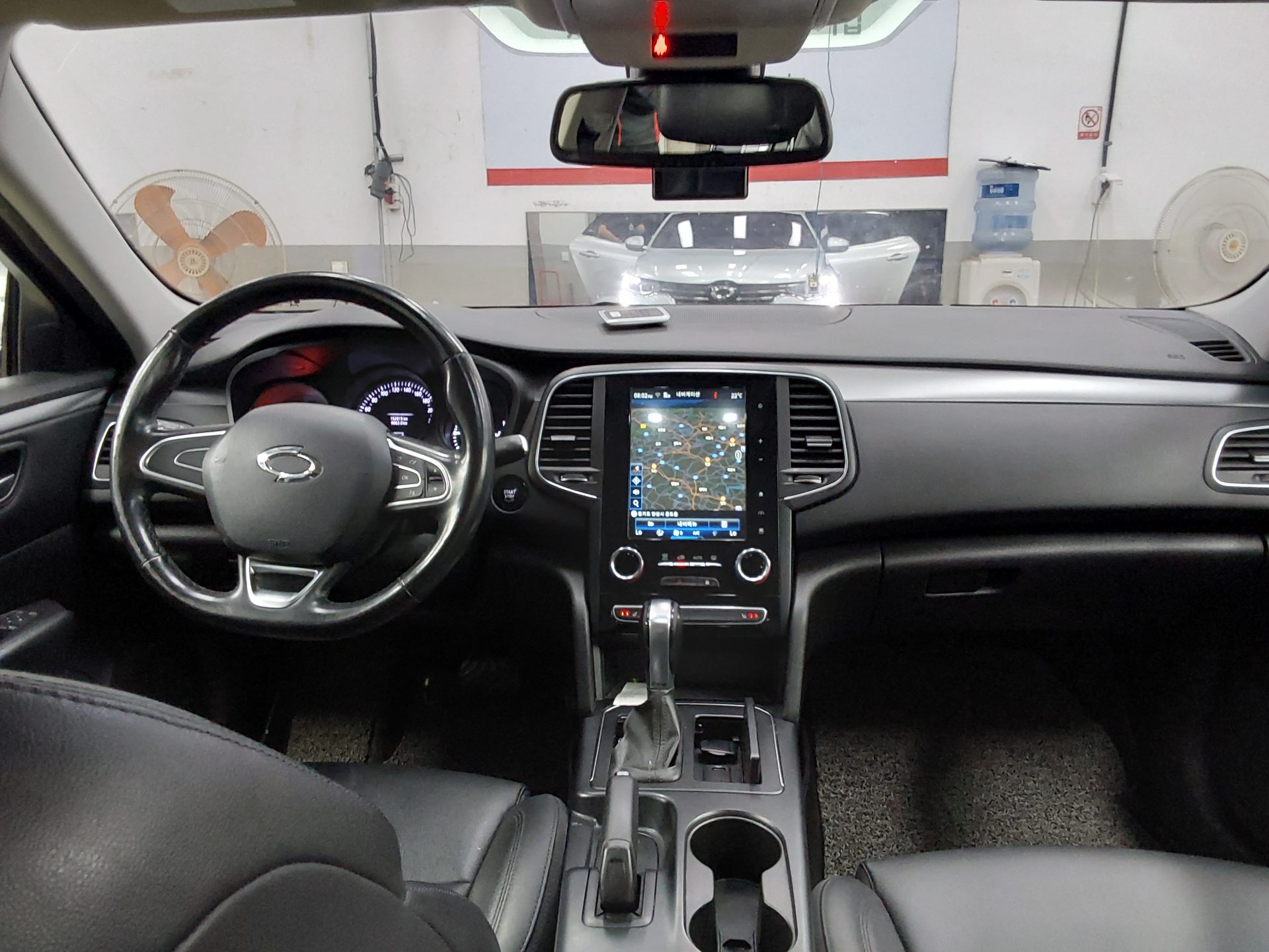 2019 - renault sm6