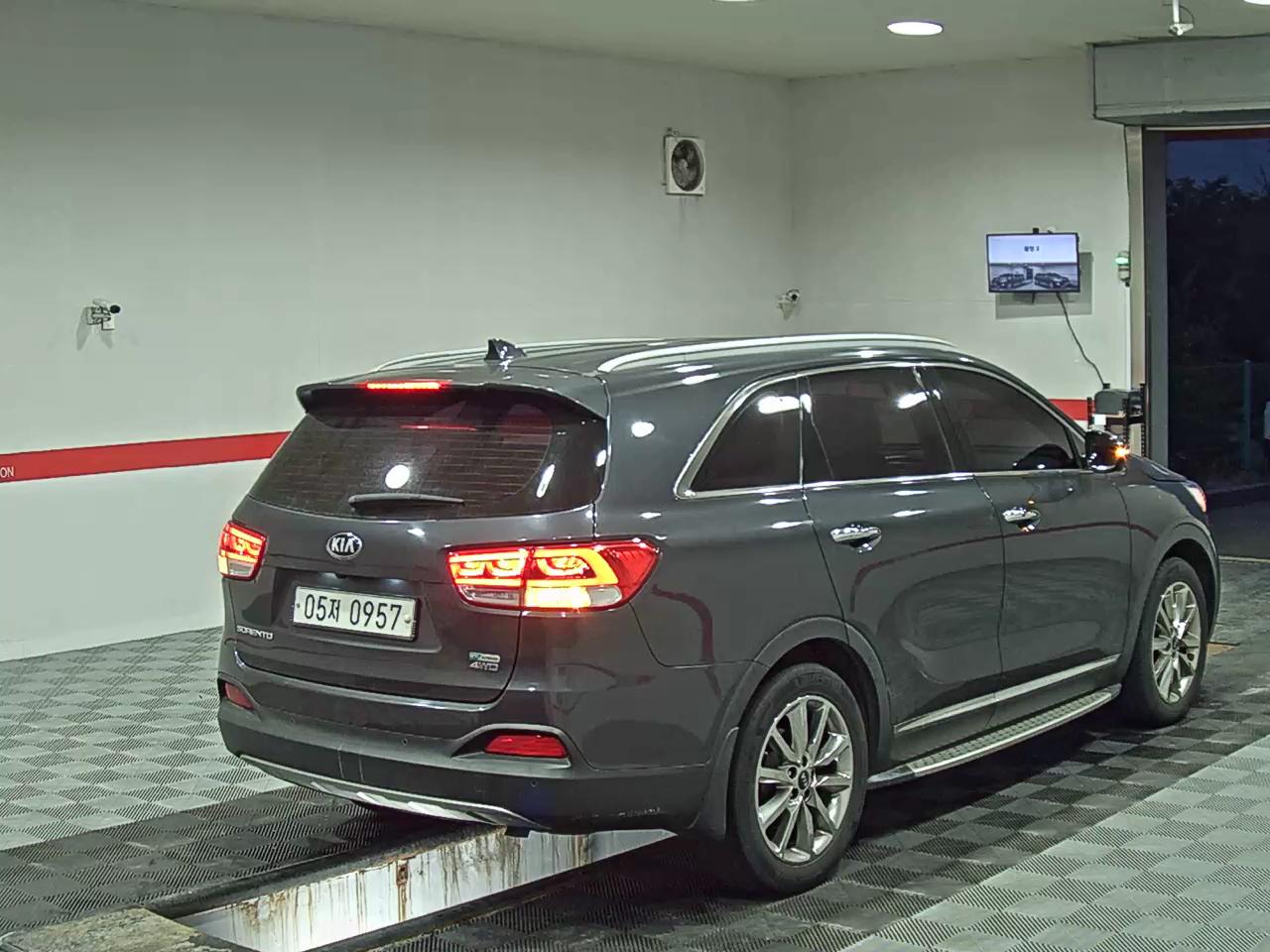 2016 - kia sorento