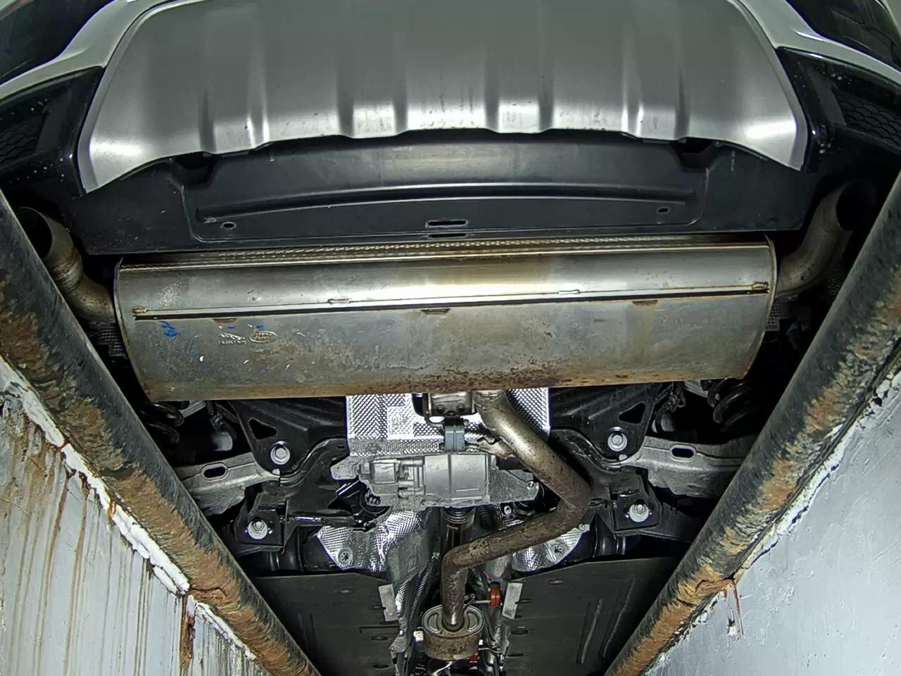 2024 - land rover discovery