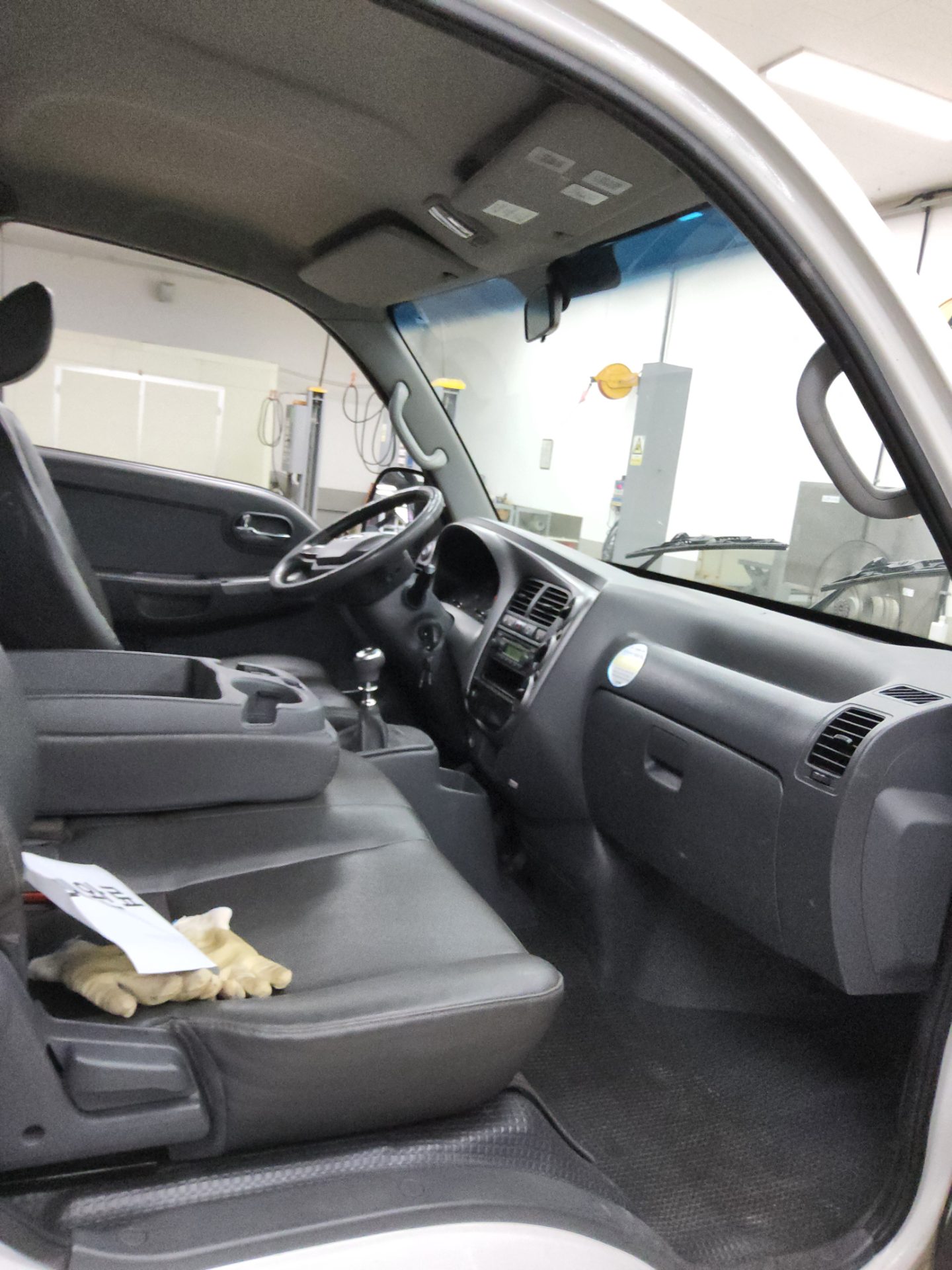 2014 - kia bongo