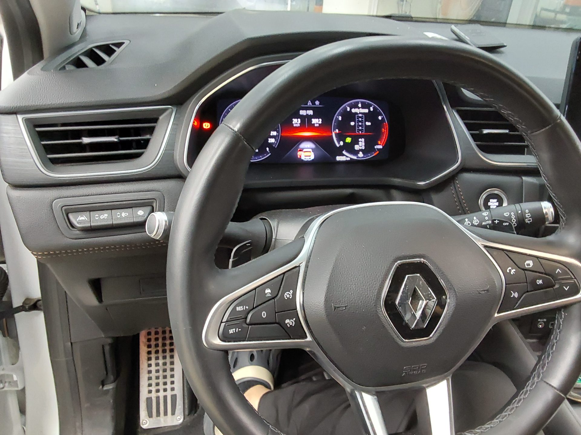 2021 - renault captur