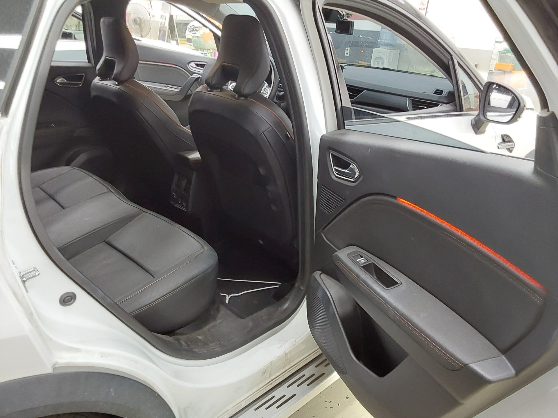 2021 - renault captur