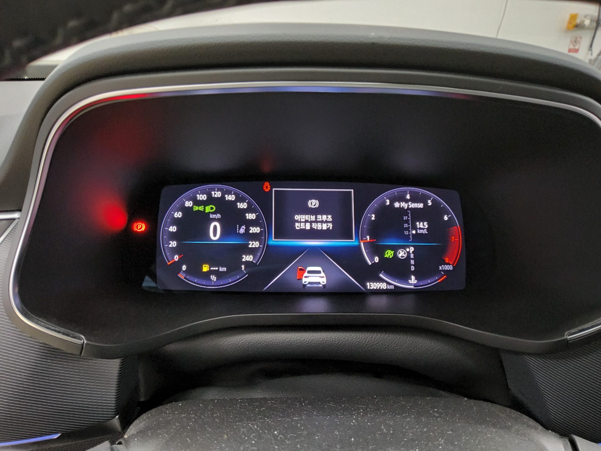 2022 - renault xm3
