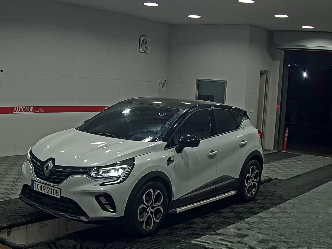 2021 - renault captur