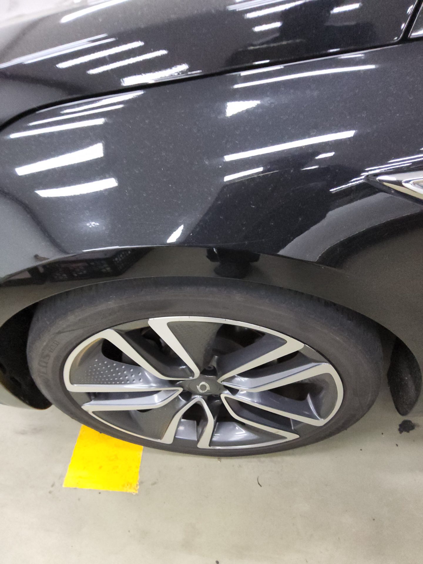 2016 - renault sm6