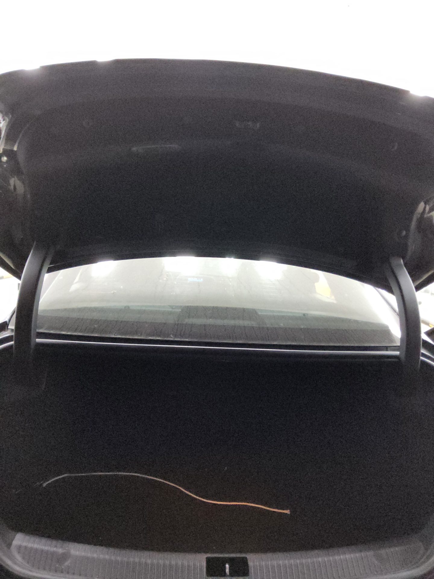 2016 - renault sm6