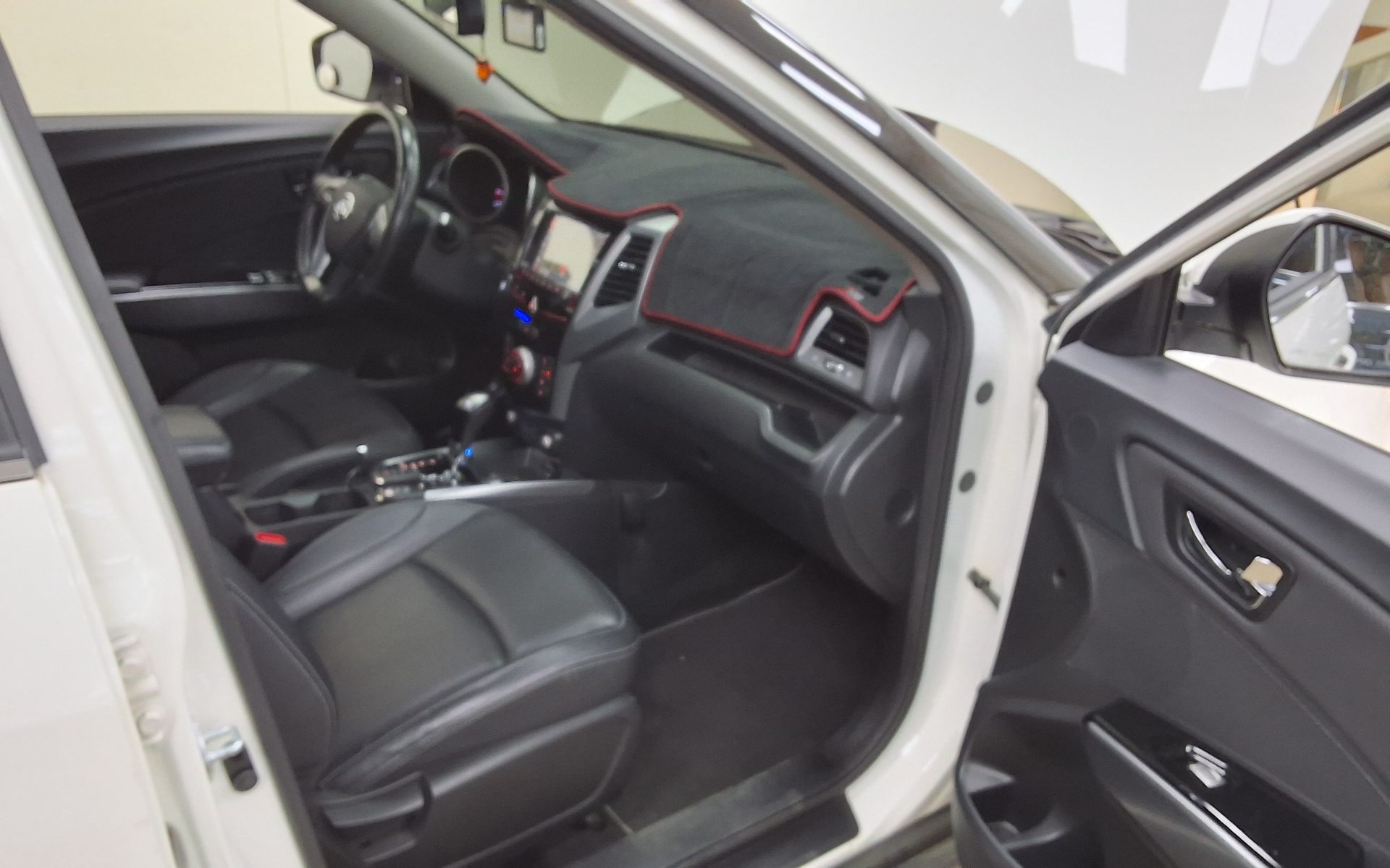 2018 - ssangyong tivoli