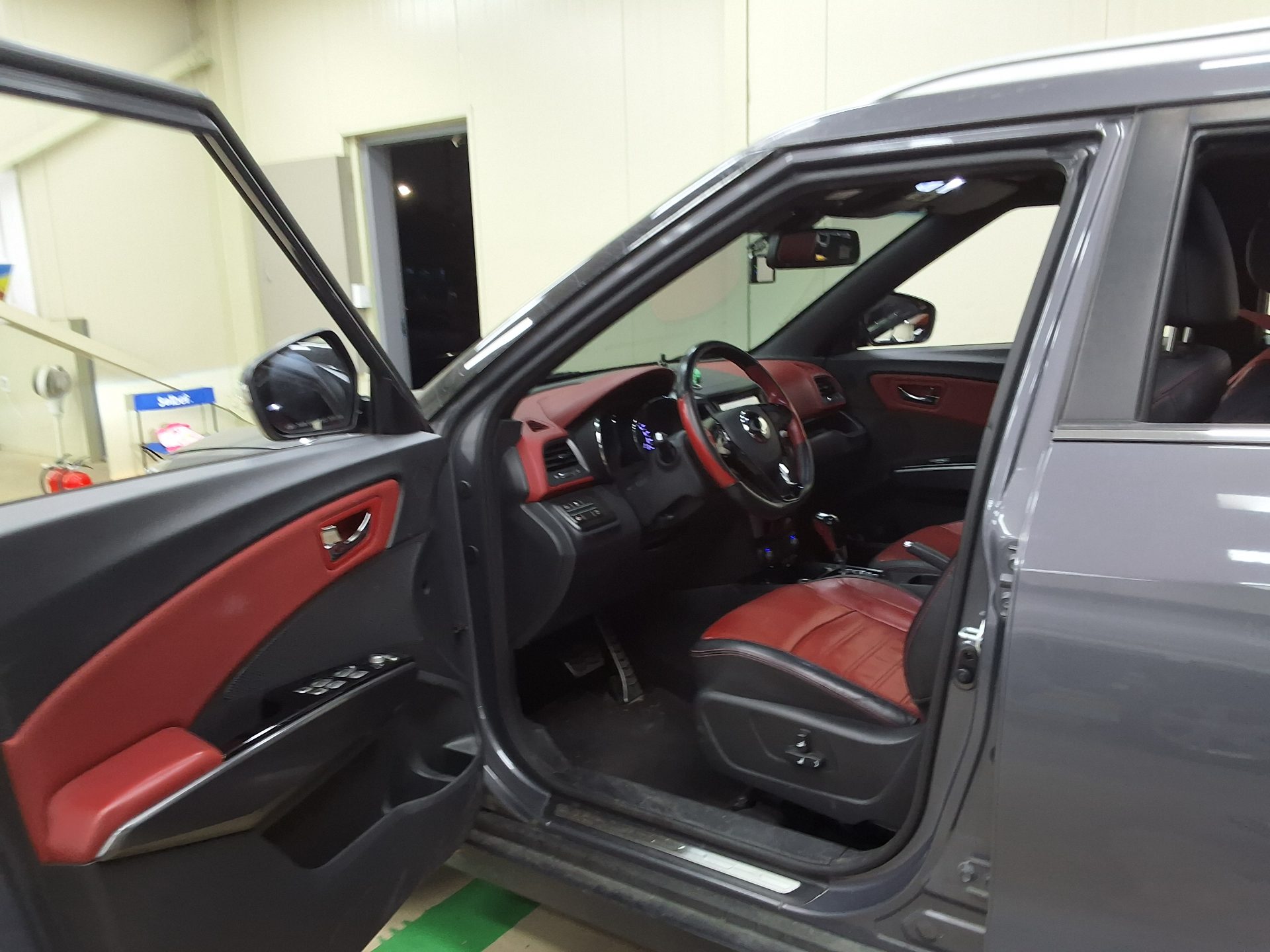 2017 - ssangyong tivoli