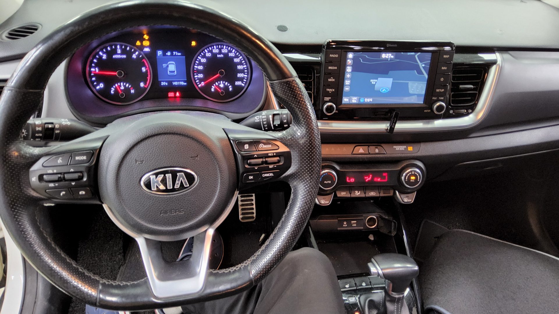 2018 - kia stonic