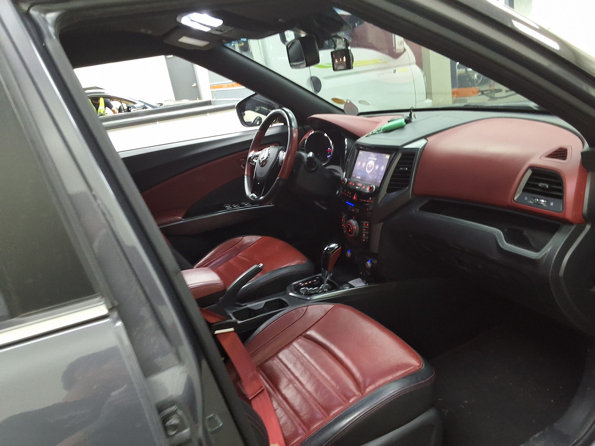 2017 - ssangyong tivoli