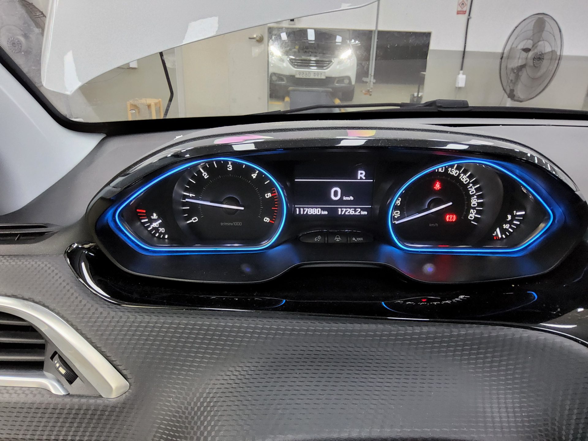 2016 - peugeot 2008