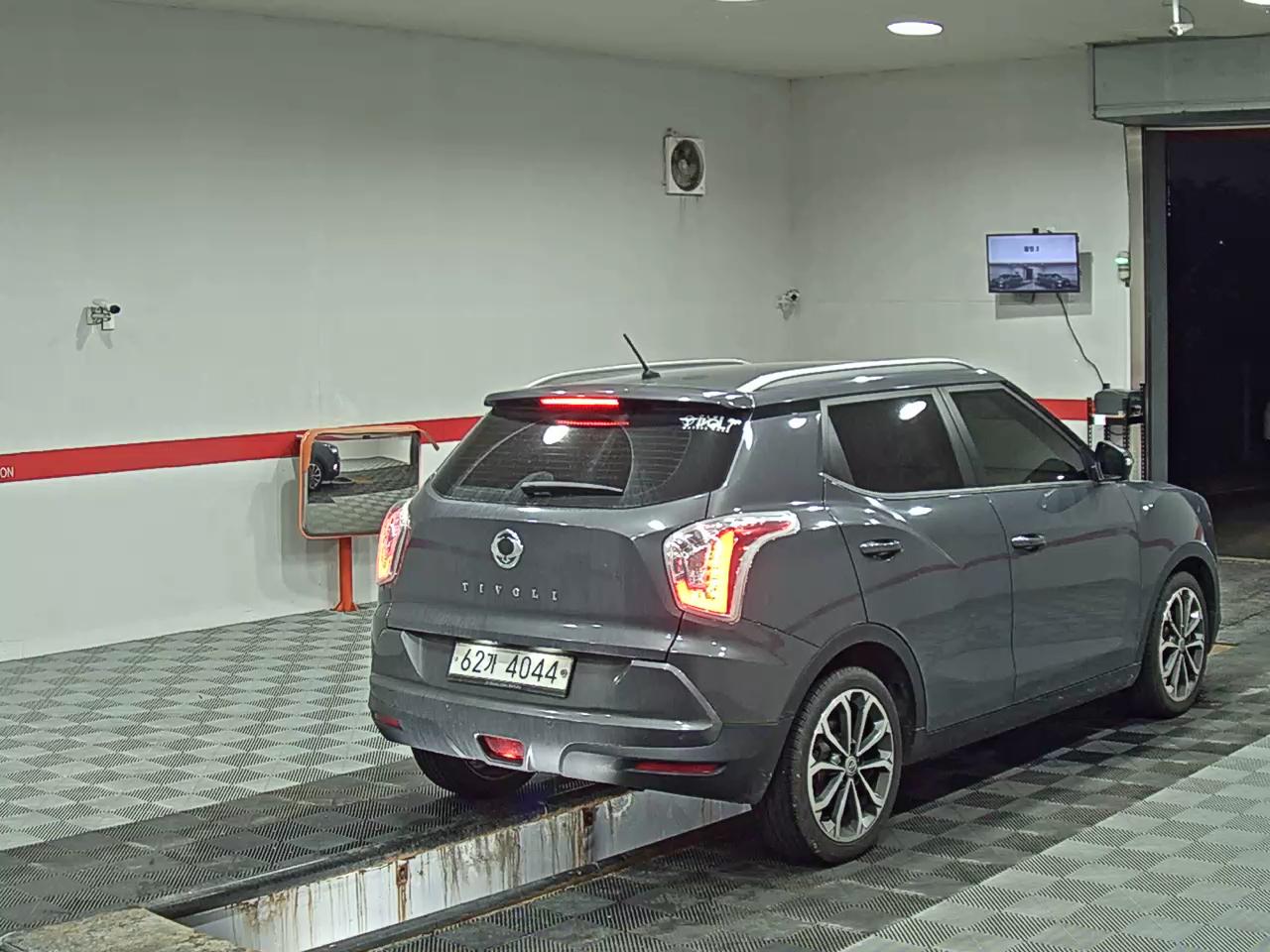2017 - ssangyong tivoli