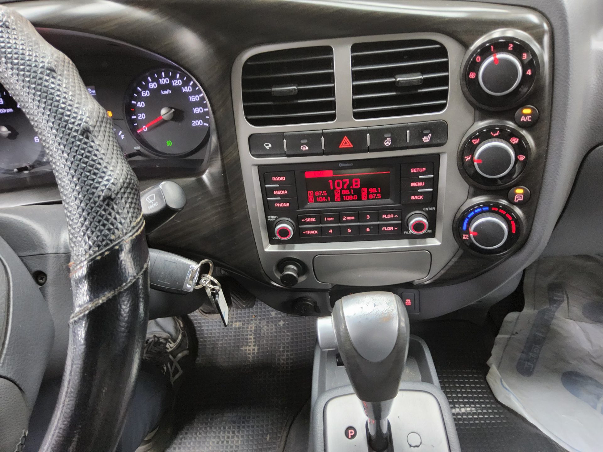 2019 - kia bongo