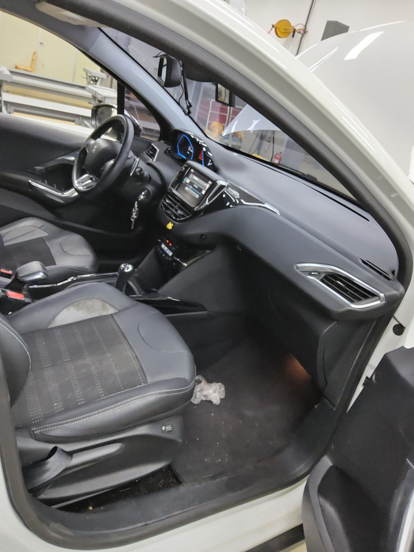 2016 - peugeot 2008