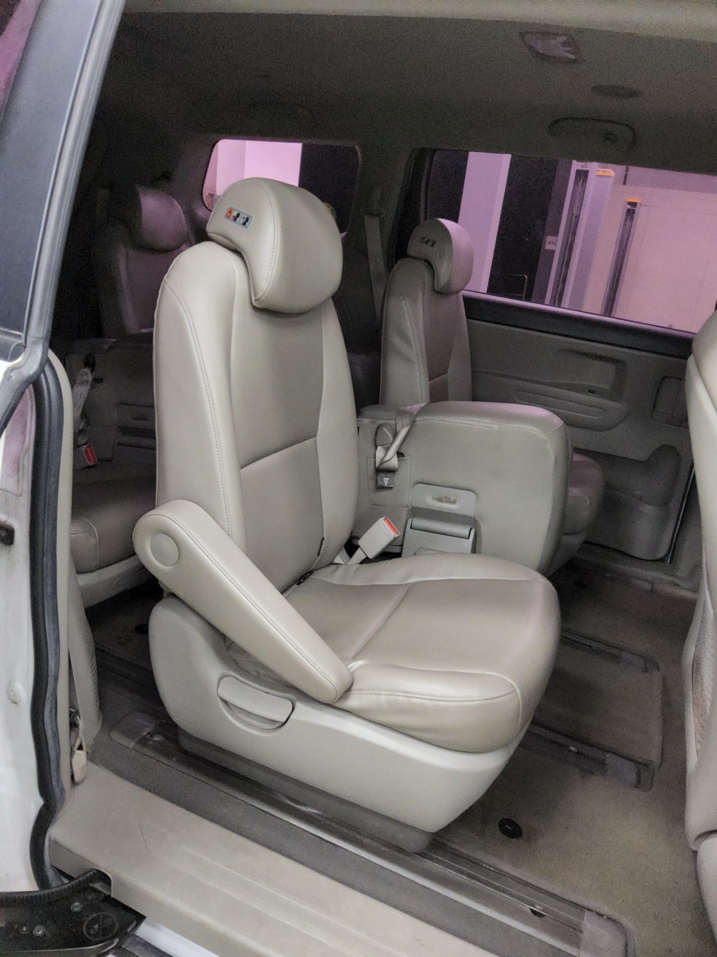 2020 - kia carnival