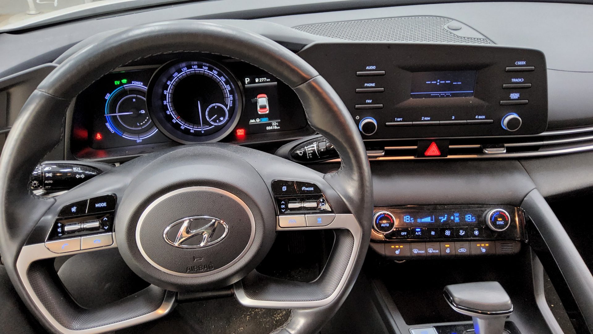 2023 - hyundai avante