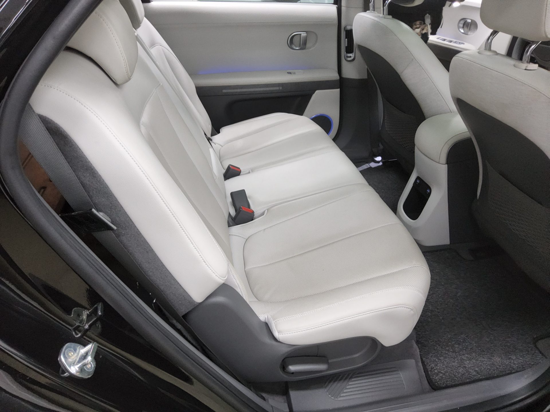 2023 - hyundai ioniq